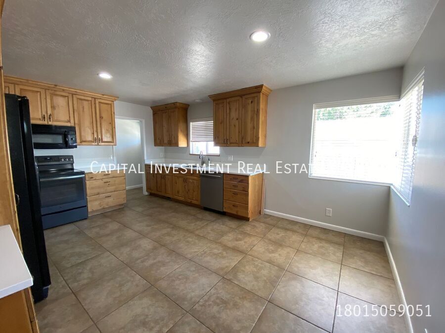 2626 S 1700 E – photo 3