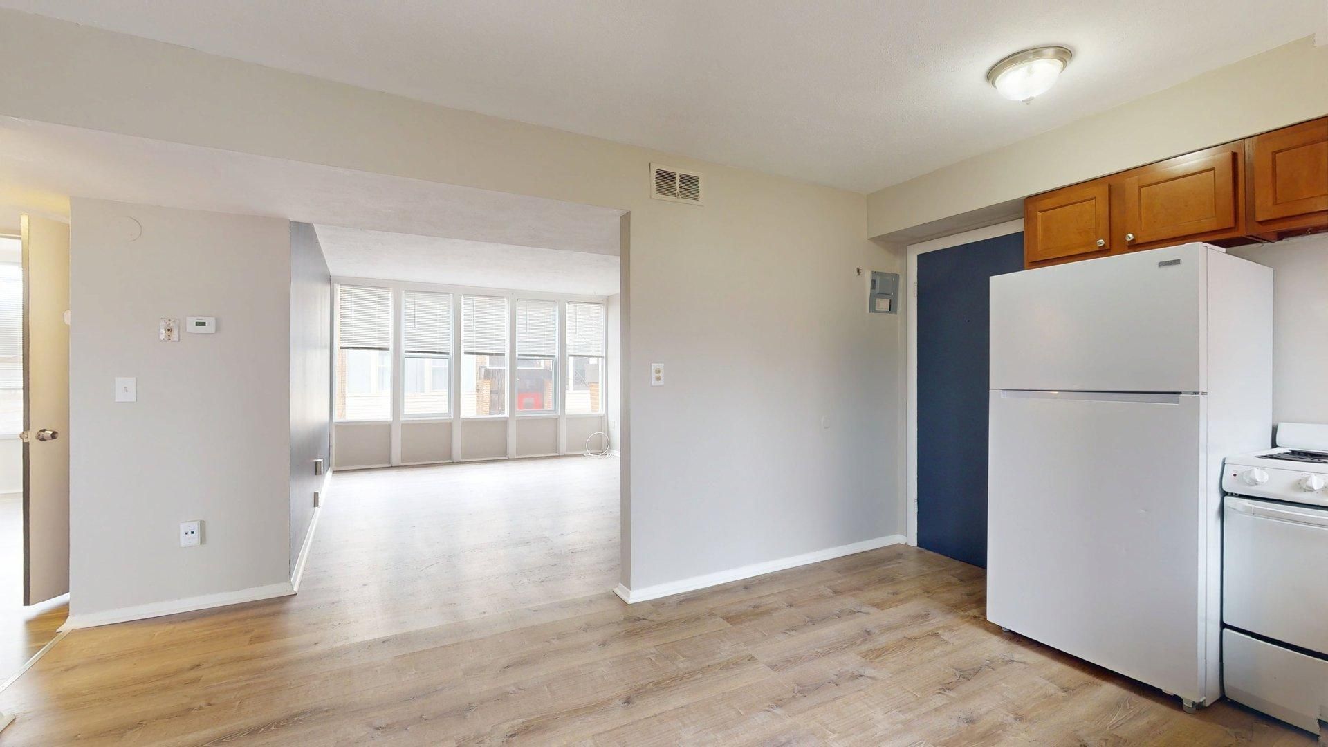18923 Hilliard Blvd unit Unit 4 – photo 1