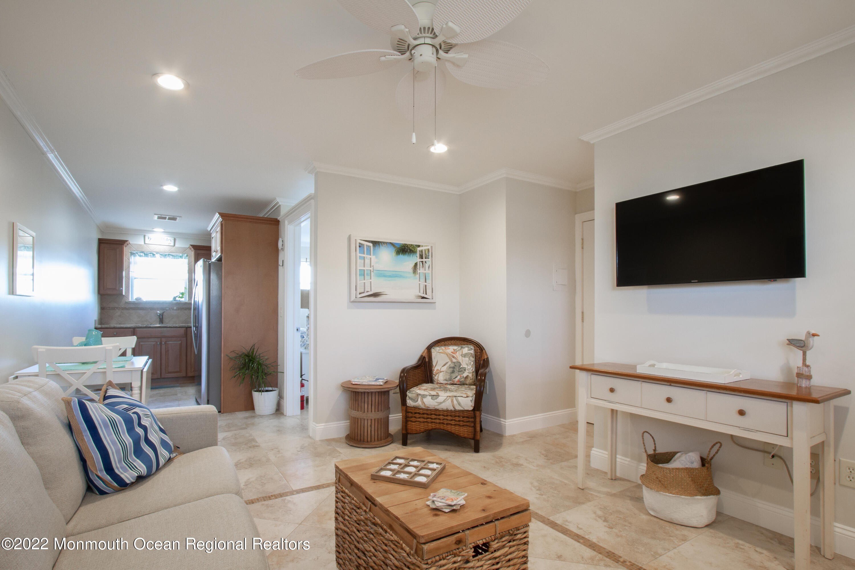455 Ocean Blvd #25 – photo 1