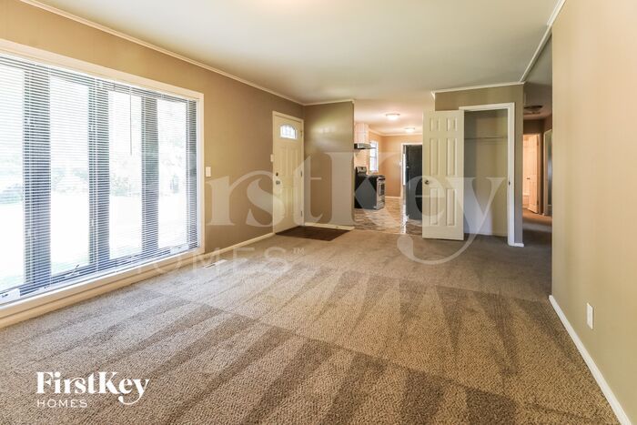 67 Austin Ave – photo 5