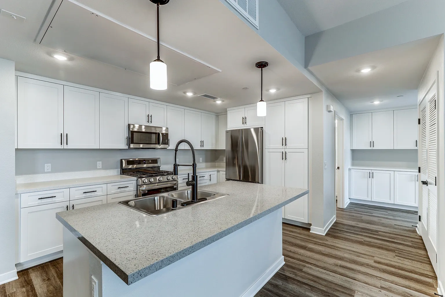 The Standard Redlands – photo 3