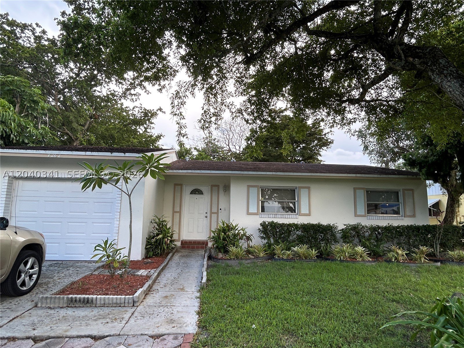 7262 SW 1st St – photo 2