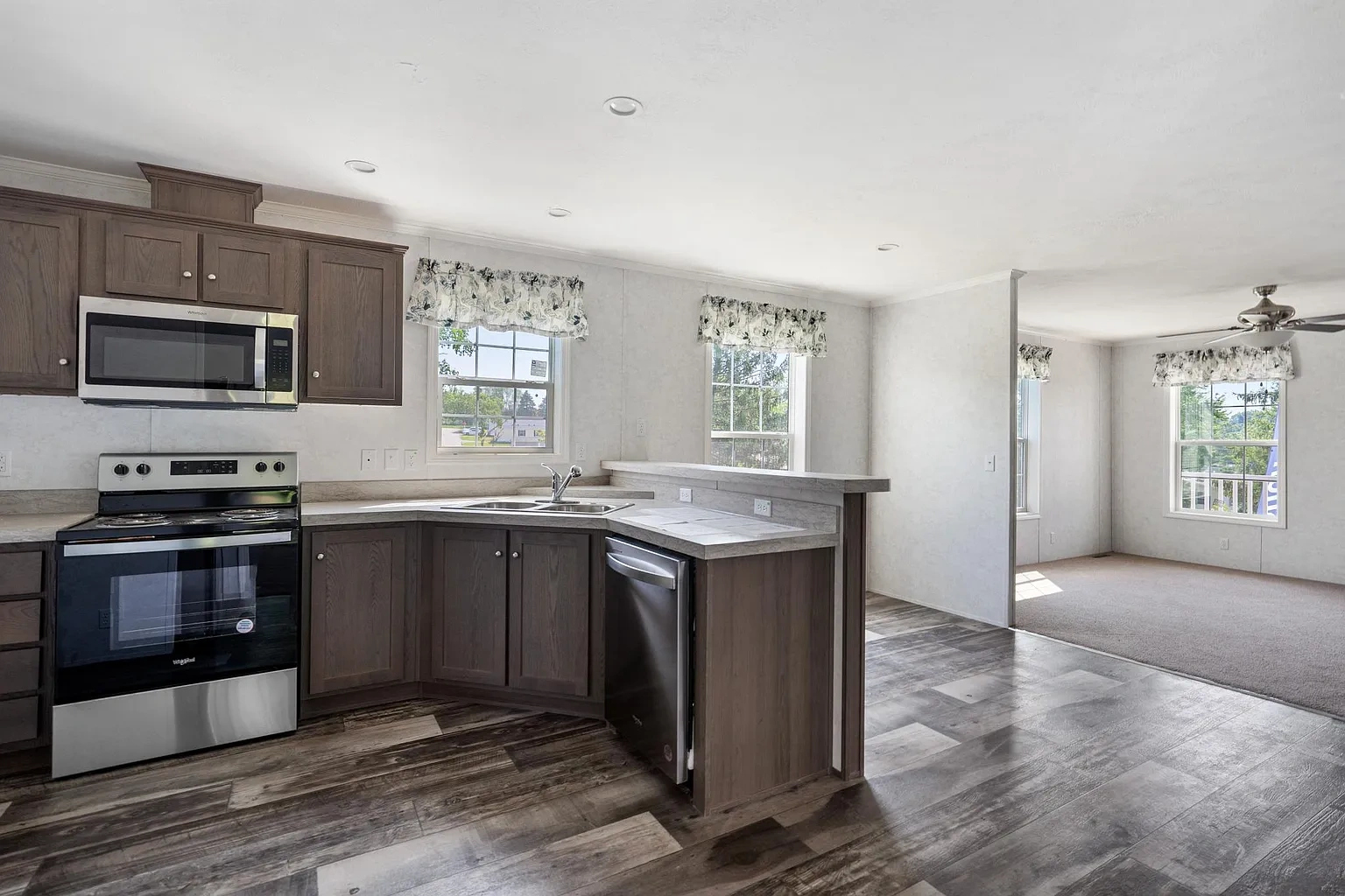 Voyager Estates – photo 5