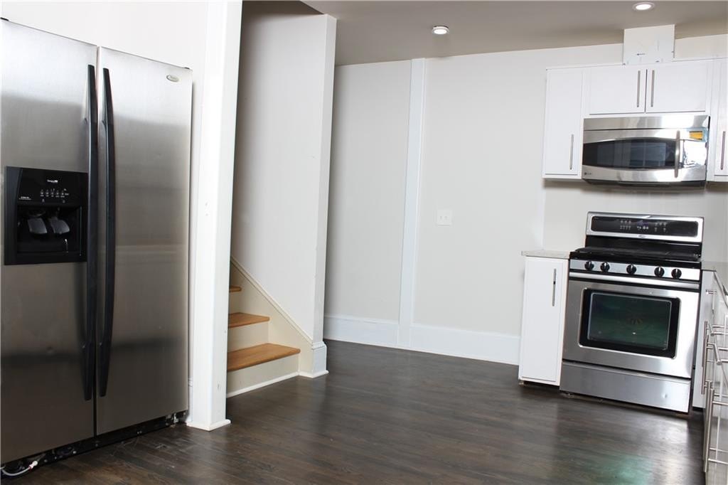 1124 Center St NW – photo 3