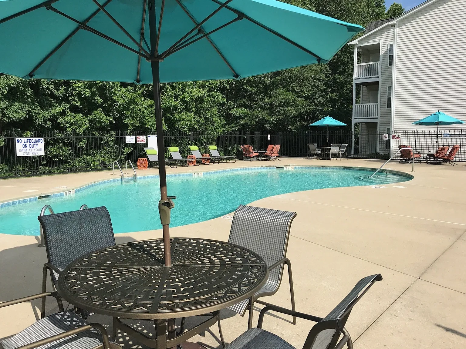 Austin Creek Apartments – photo 2