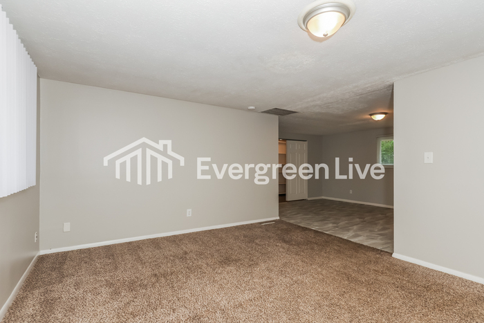 5013 Tewkesbury Dr – photo 3