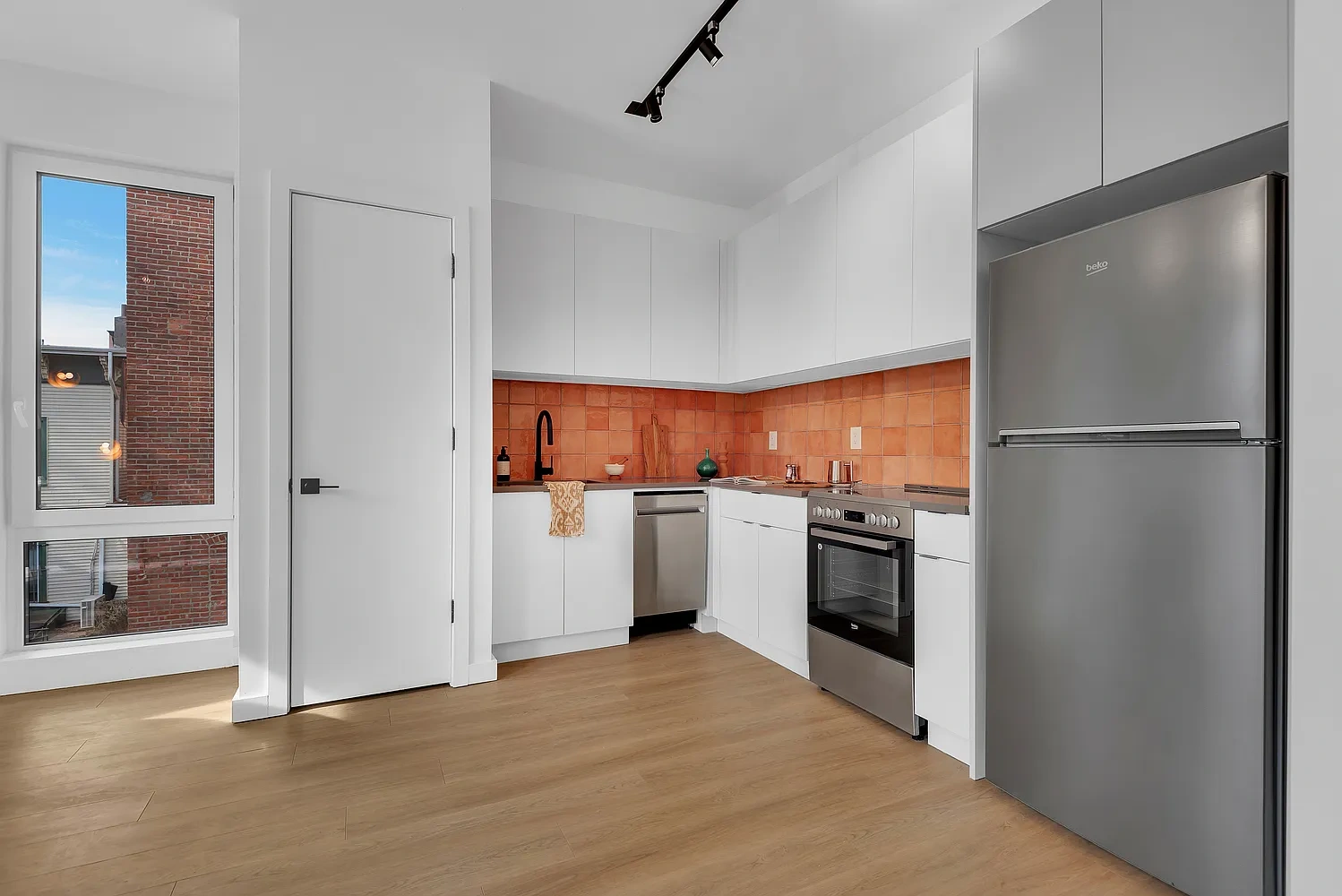 328 Pacific – Floor plan