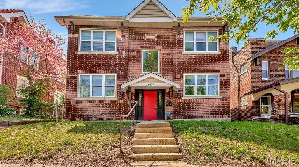 3908 McDonald Ave #1F – photo 1