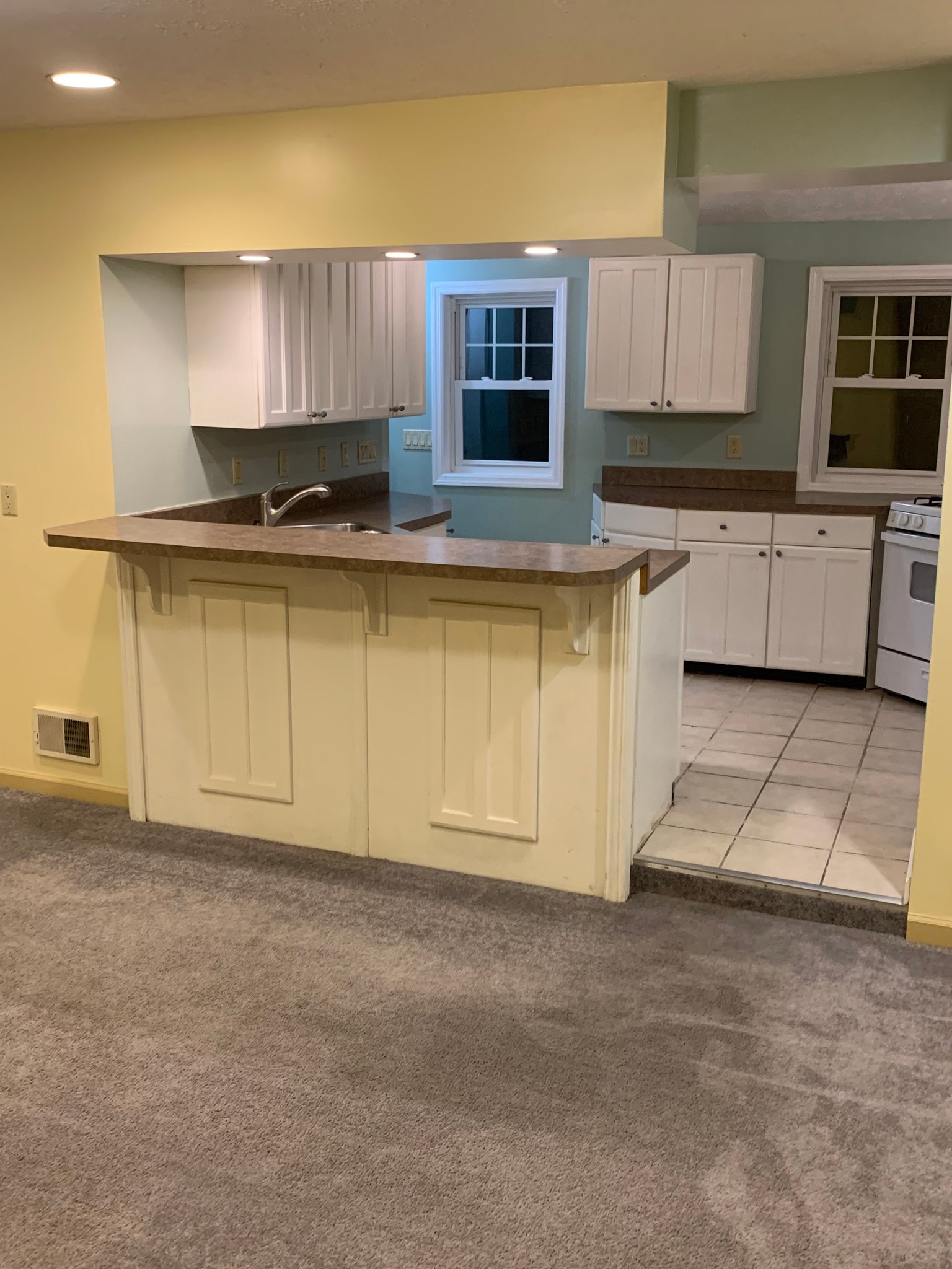 517 Ogden Ave – photo 4