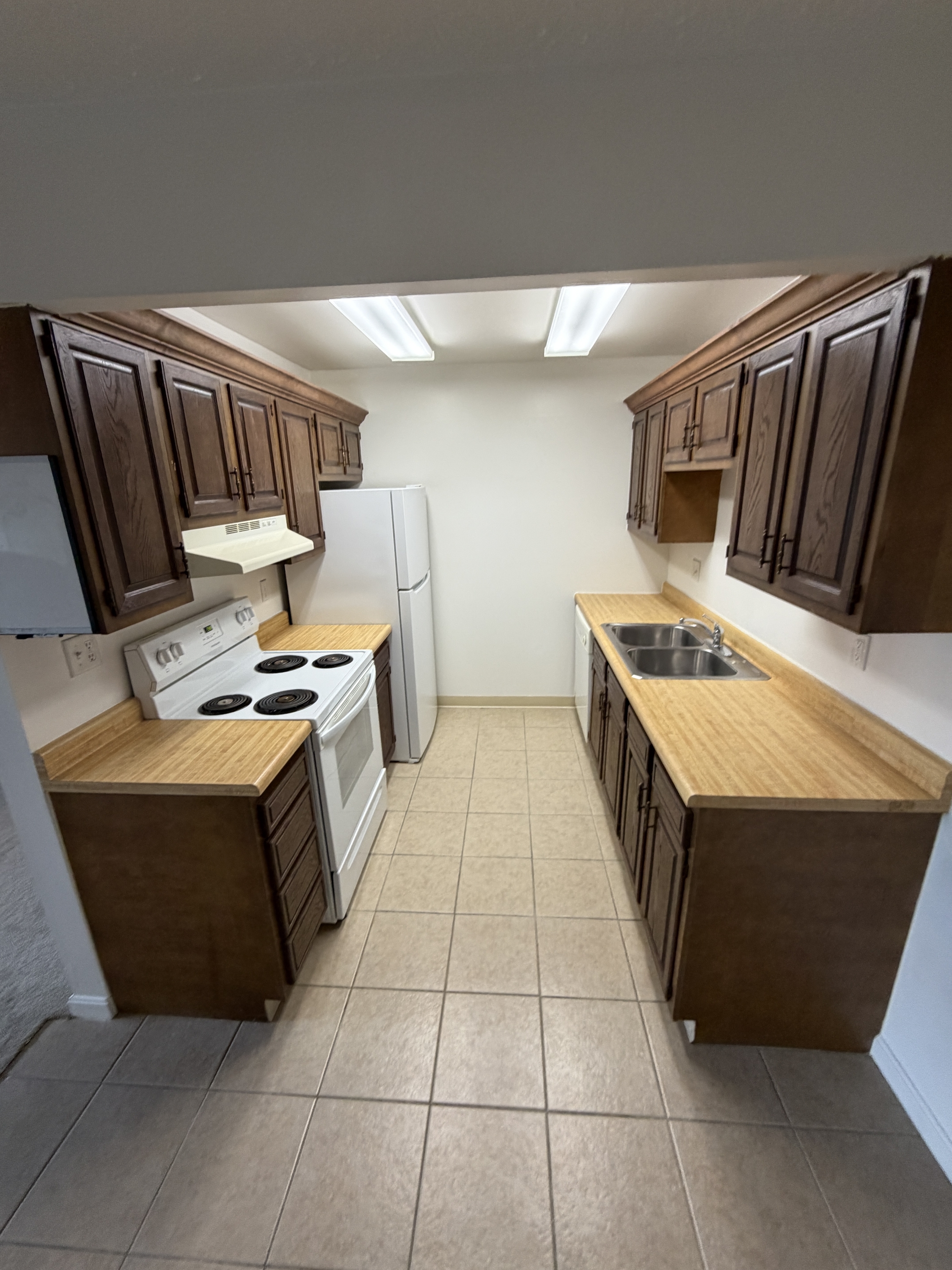 37 Woodbridge Park – photo 3