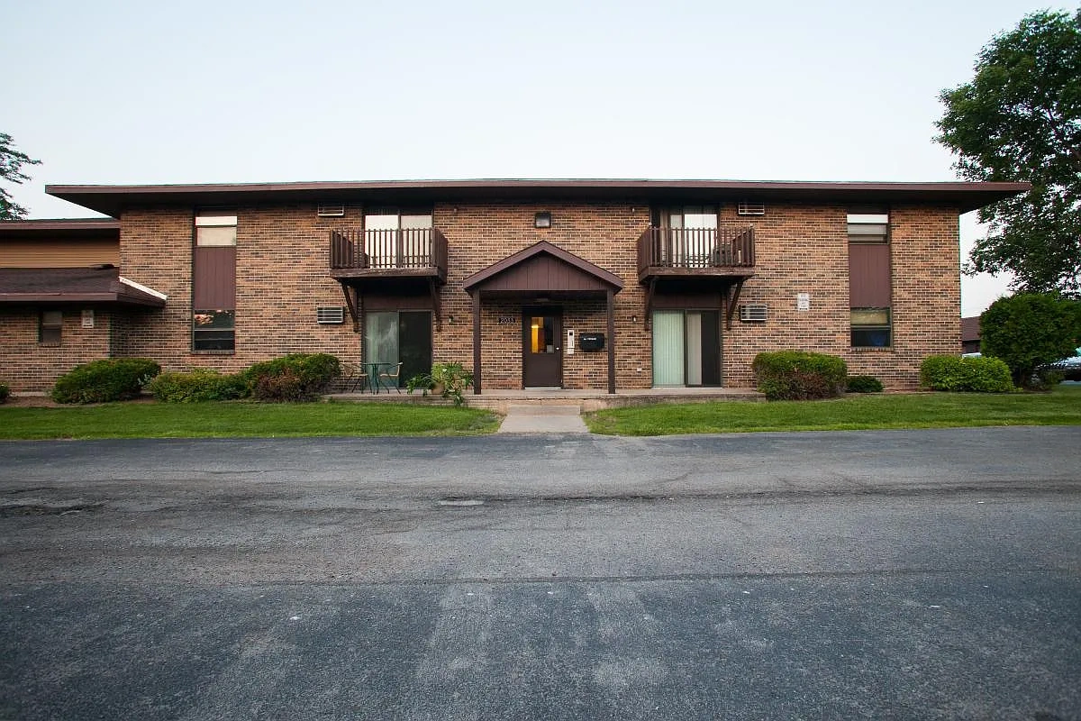 Applegate Apartments – photo 3