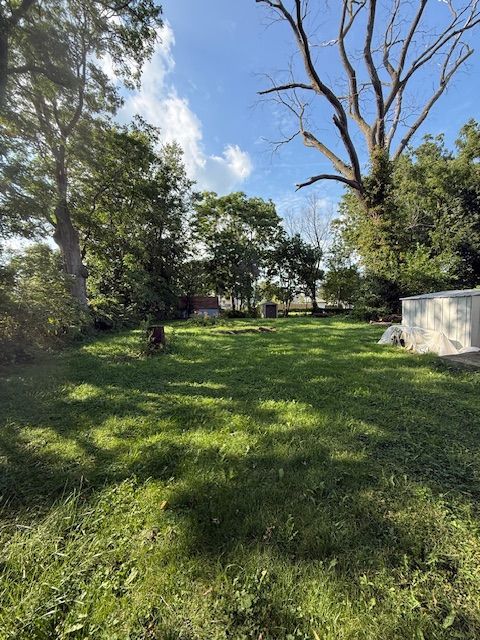 621 1/2 E Adams St – photo 2