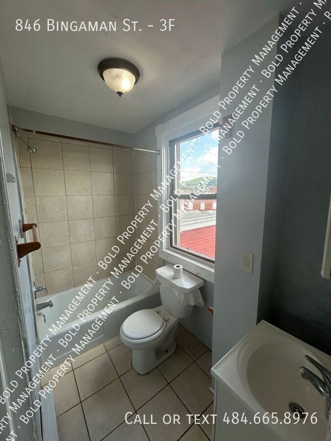 846 Bingaman St – photo 4