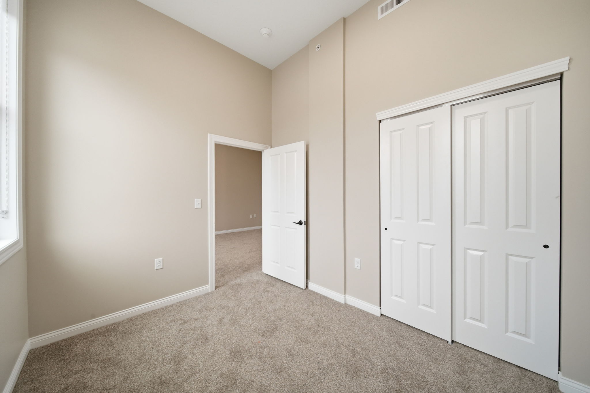 115 S Main St unit 204 – photo 3