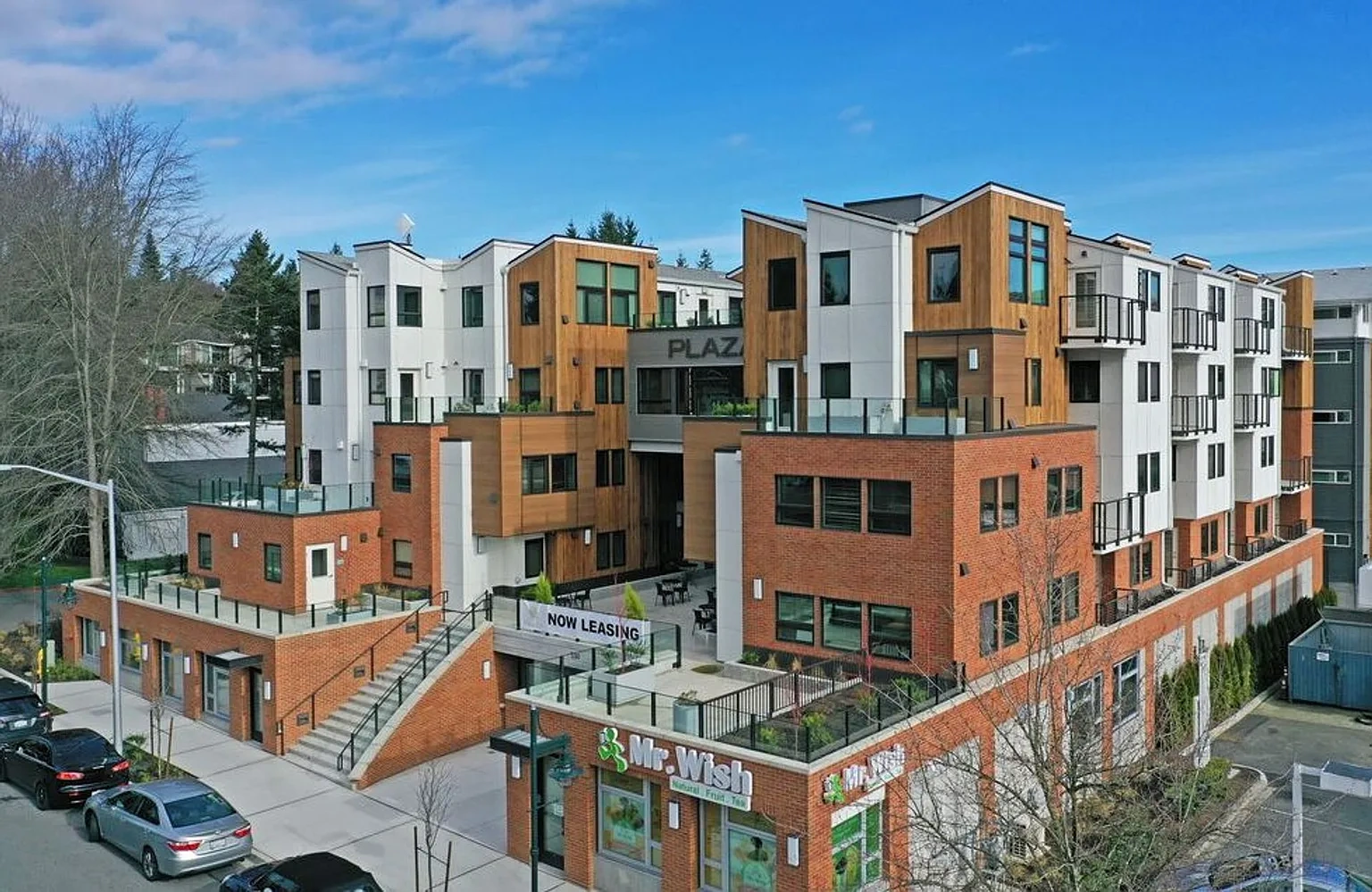 Plaza Apartments – photo 3