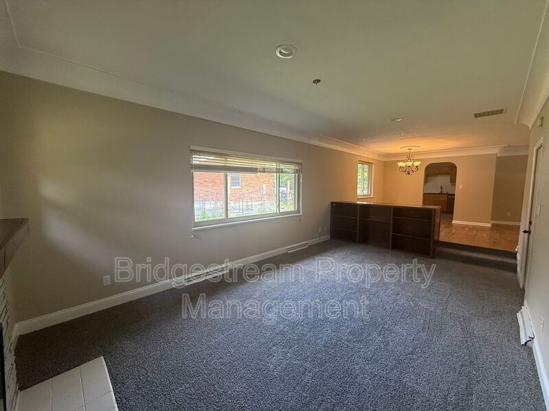 2708 Ater Dr – photo 4