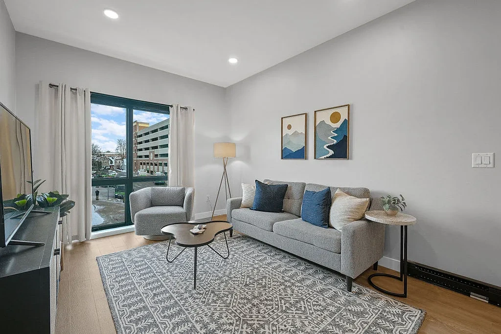 Urbane115 Apartments – photo 4