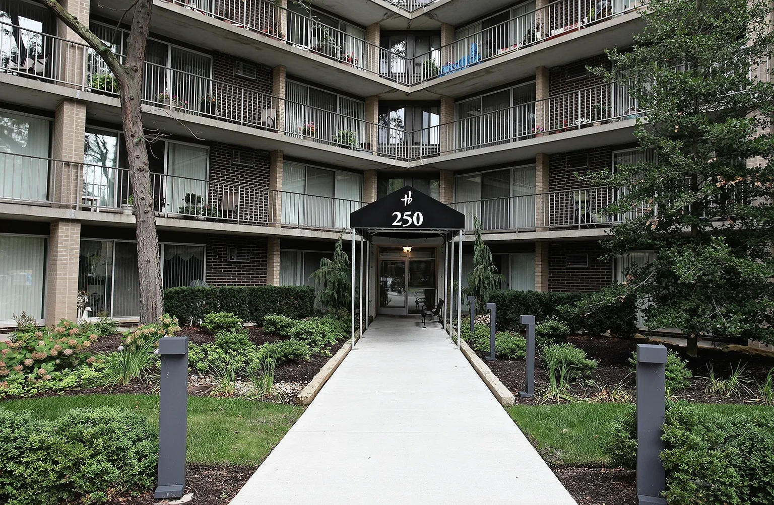 Hamilton House – photo 2