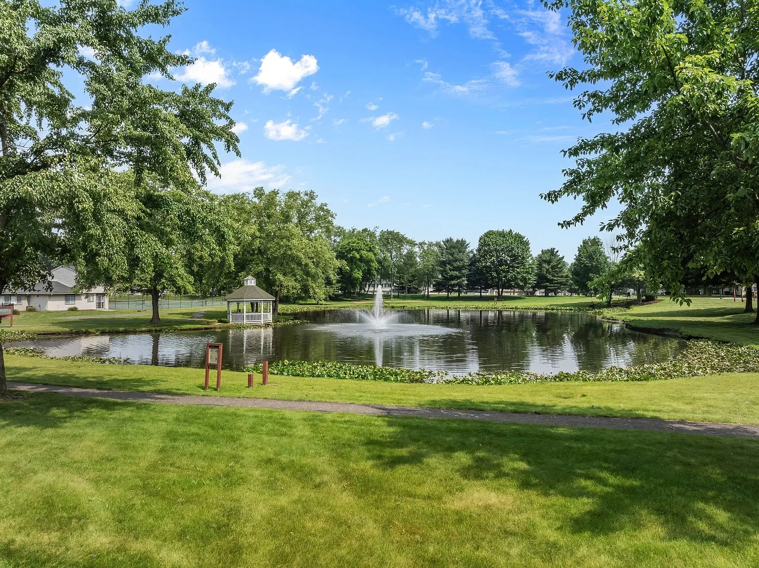 Hunters Lake Apartments – photo 5