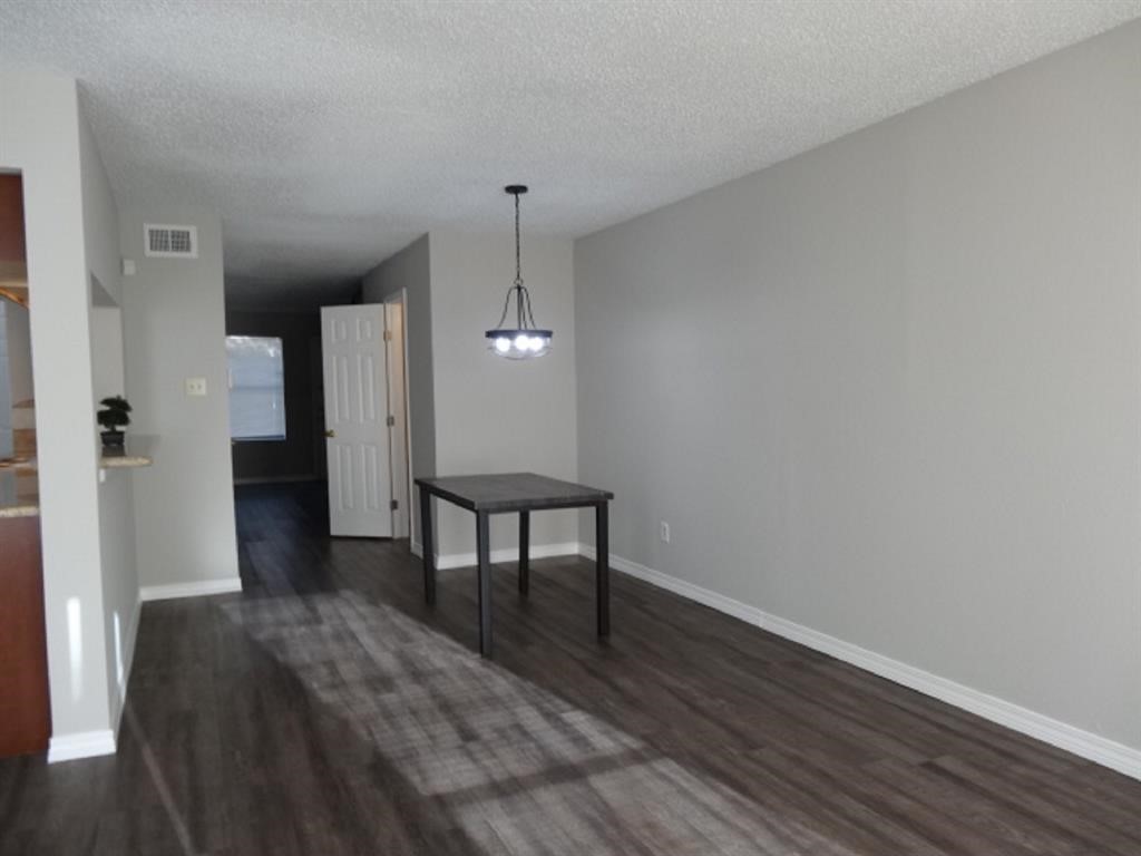 15521 Weldon Dr – photo 5