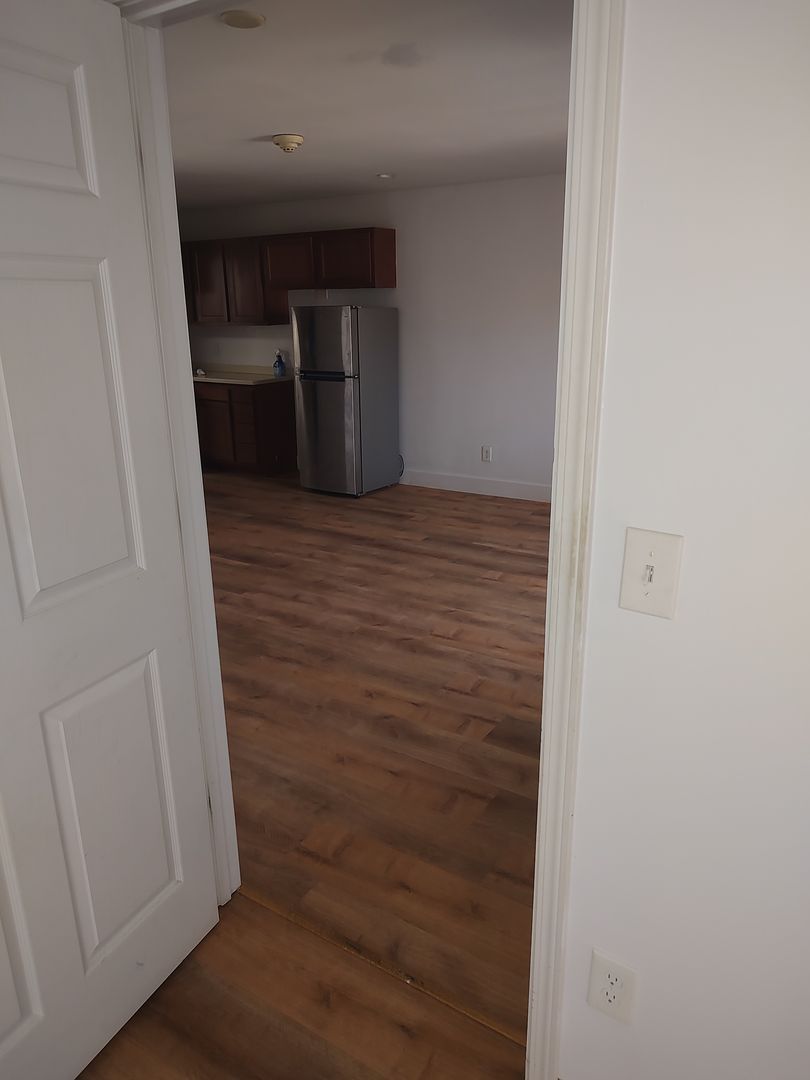 3710 Douglas Ave unit 102 – photo 4