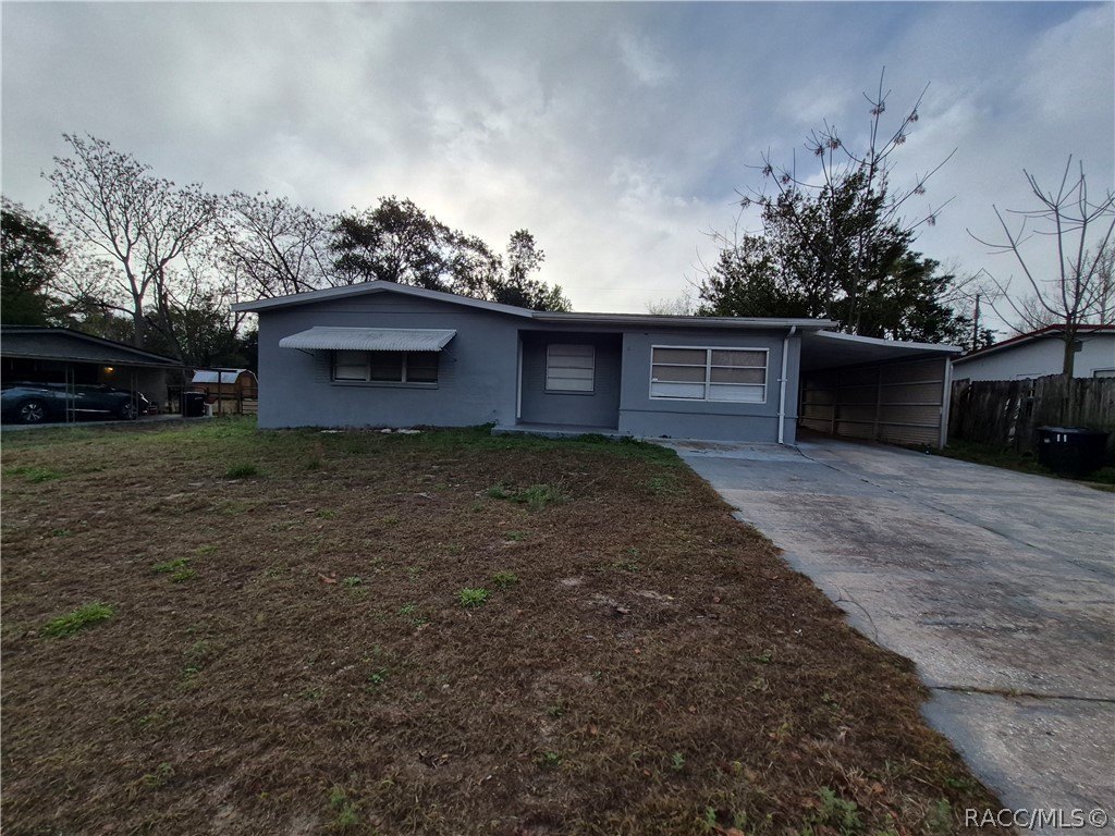 11 S Barbour St – photo 1