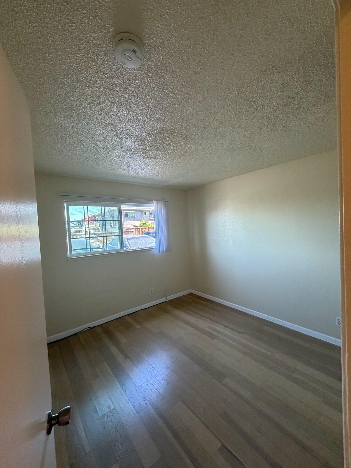 16000 Mateo St – photo 5