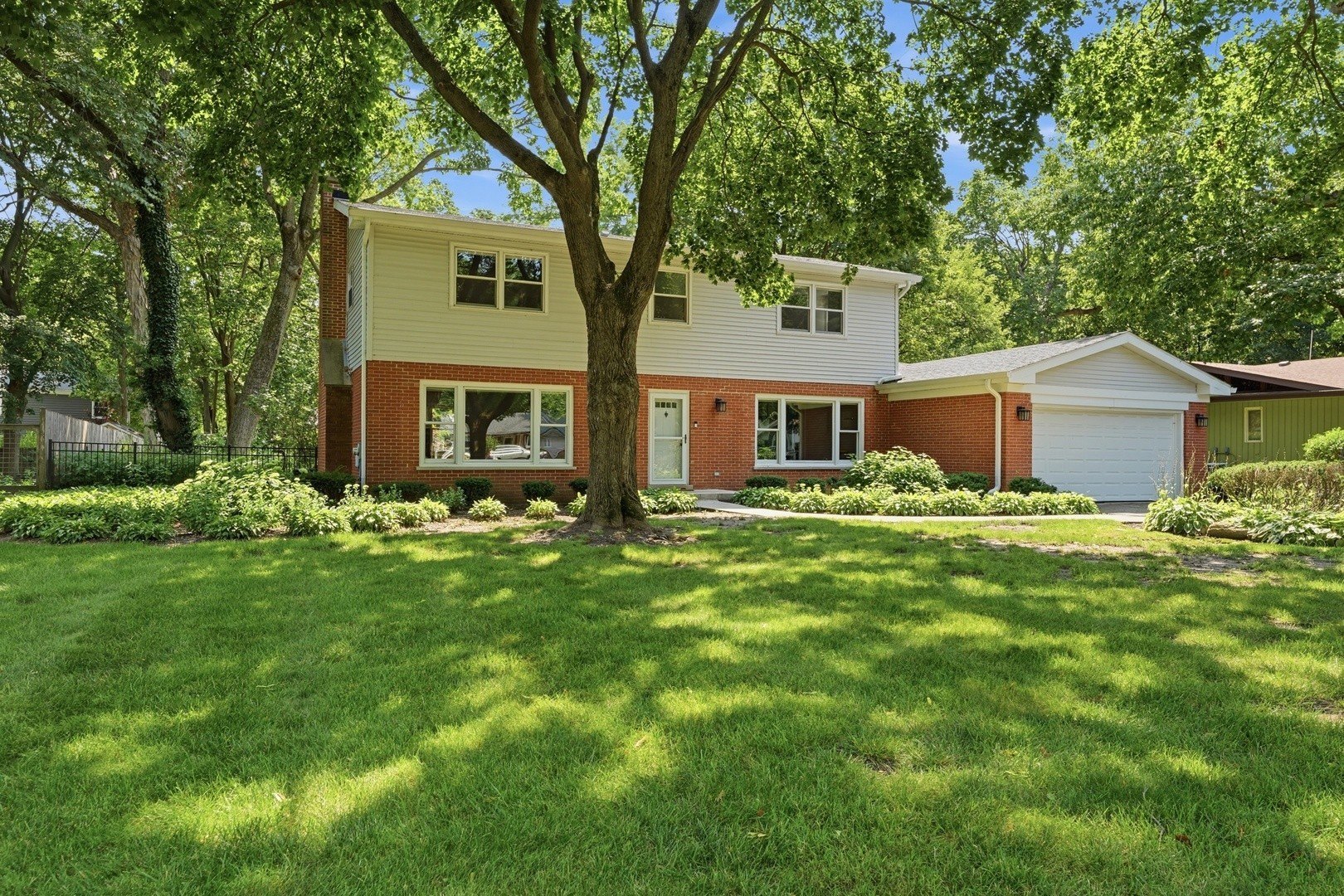 317 E Forest Ln – photo 3