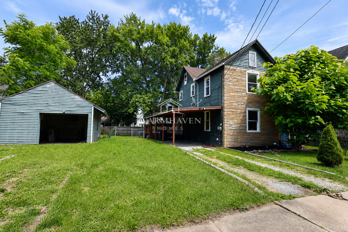 123 Gale St – photo 1