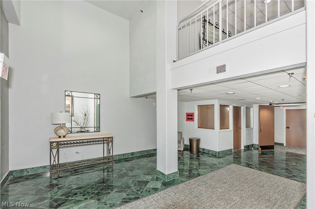 26101 Village Ln #107 – photo 4