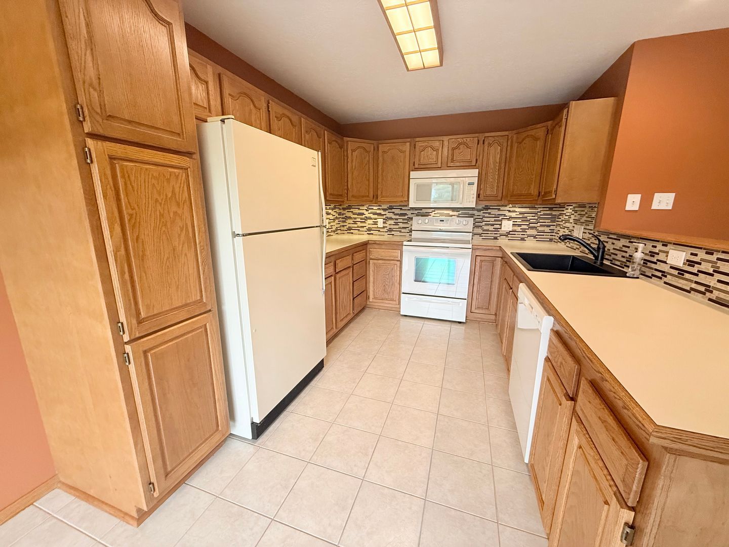 62 Vermont Ave – photo 2