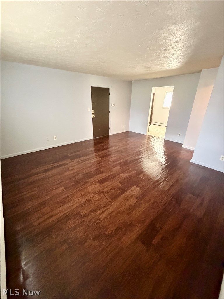 815 Moyer Ave unit 1 – photo 3