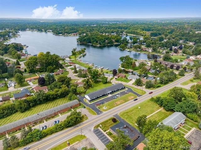 2475 S Commerce Rd #3 – photo 3