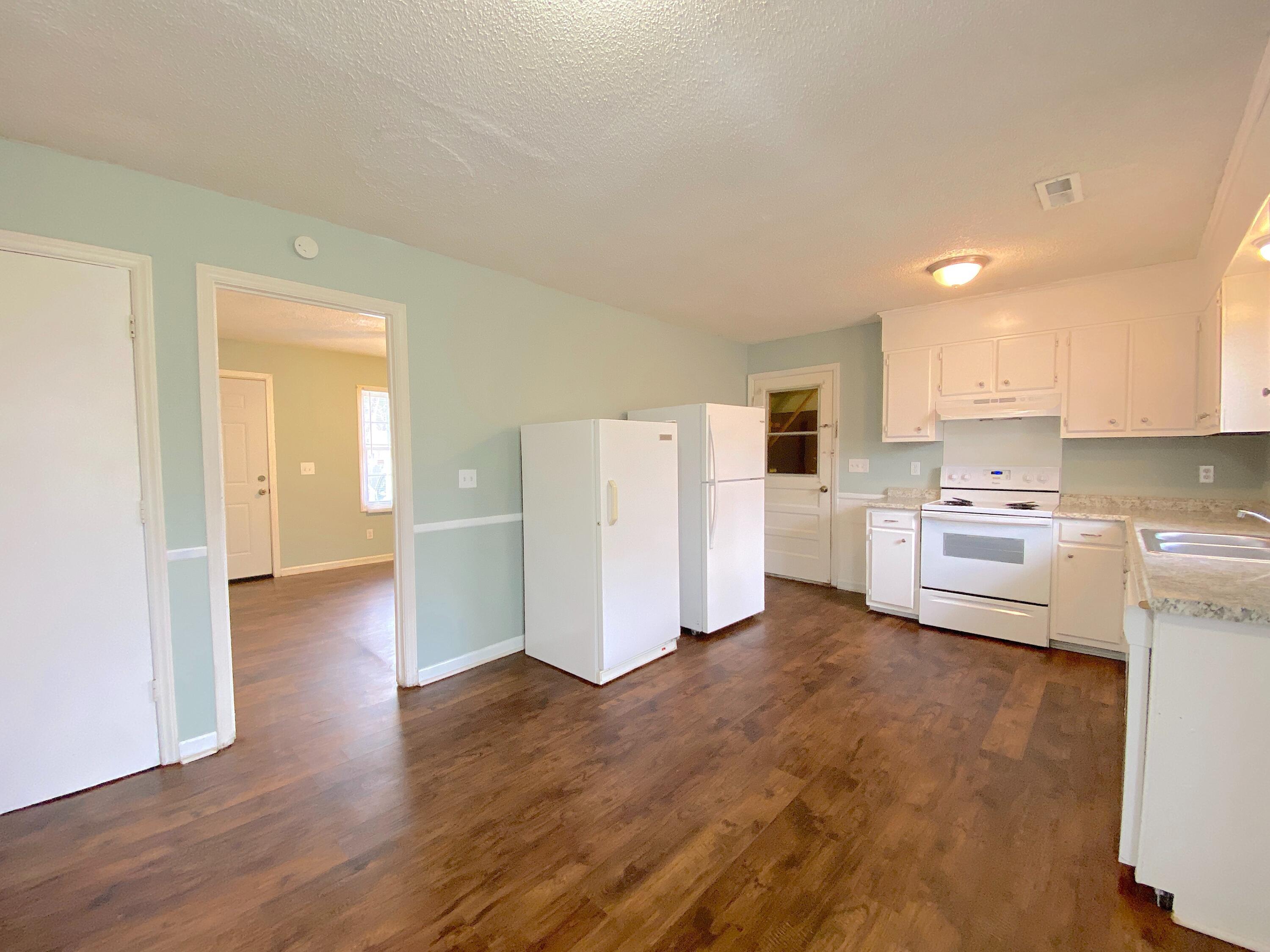 109 Red Cedar Dr – photo 5