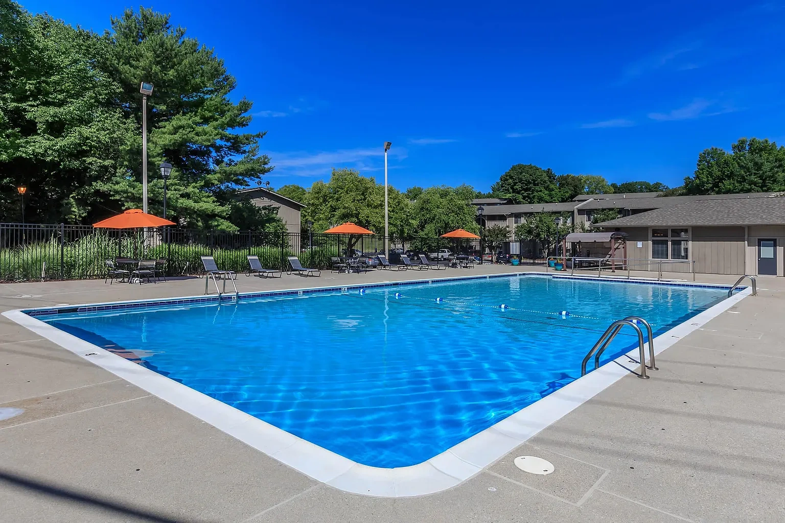 Honeywood Apartments – photo 4