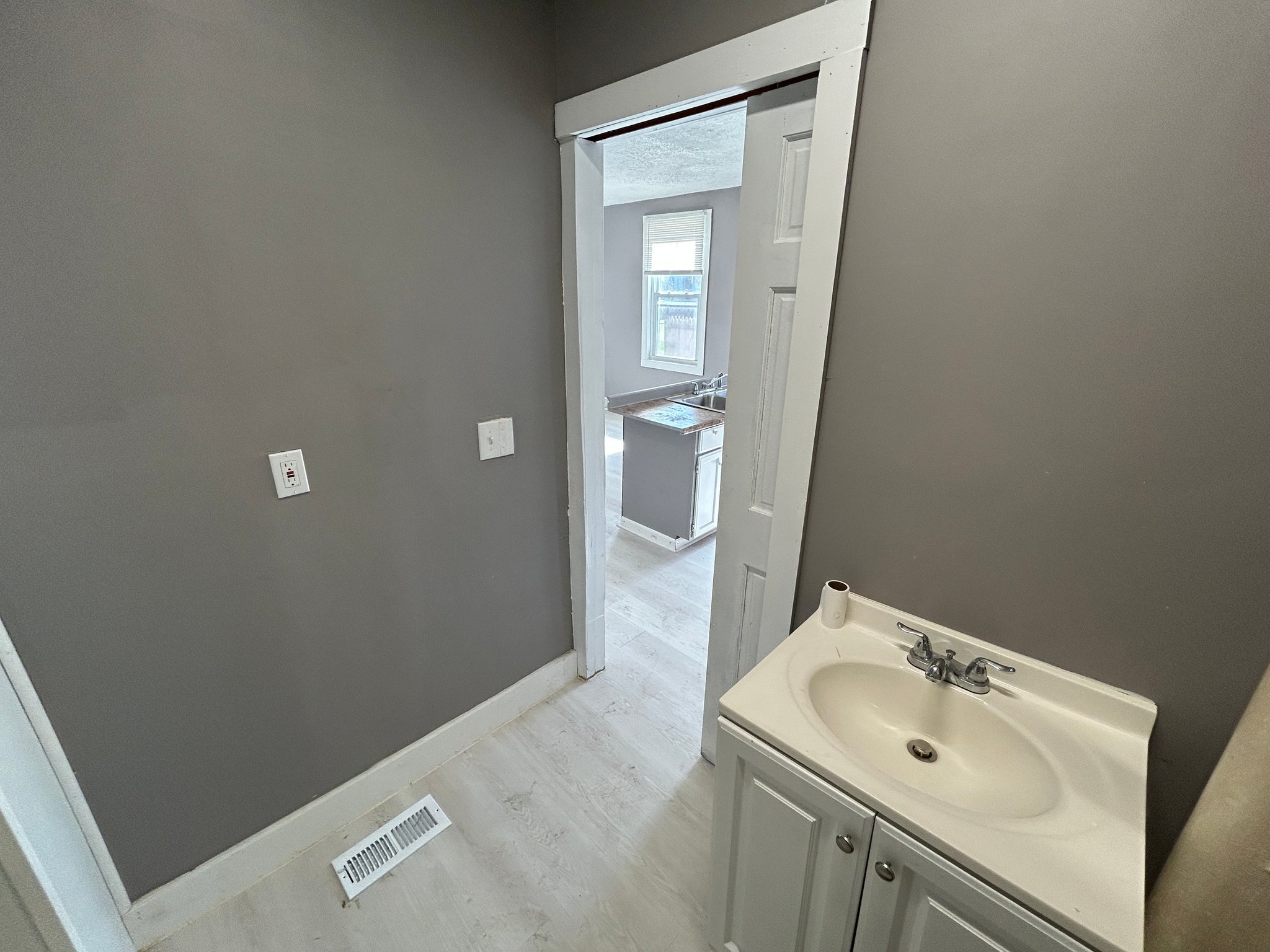 6818 Morgan Ave – photo 4
