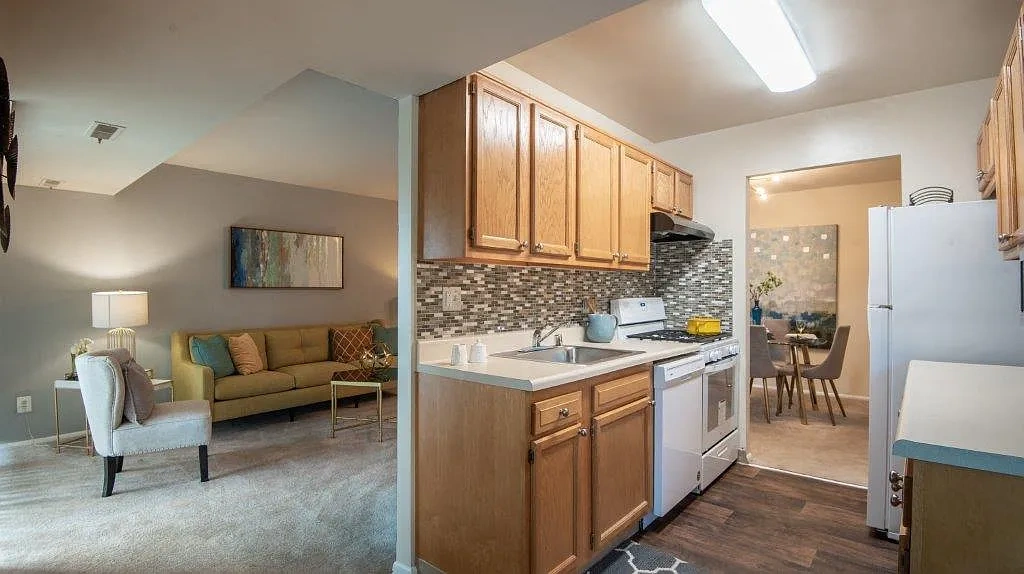 Carriage Hill Apartment Homes – photo 3