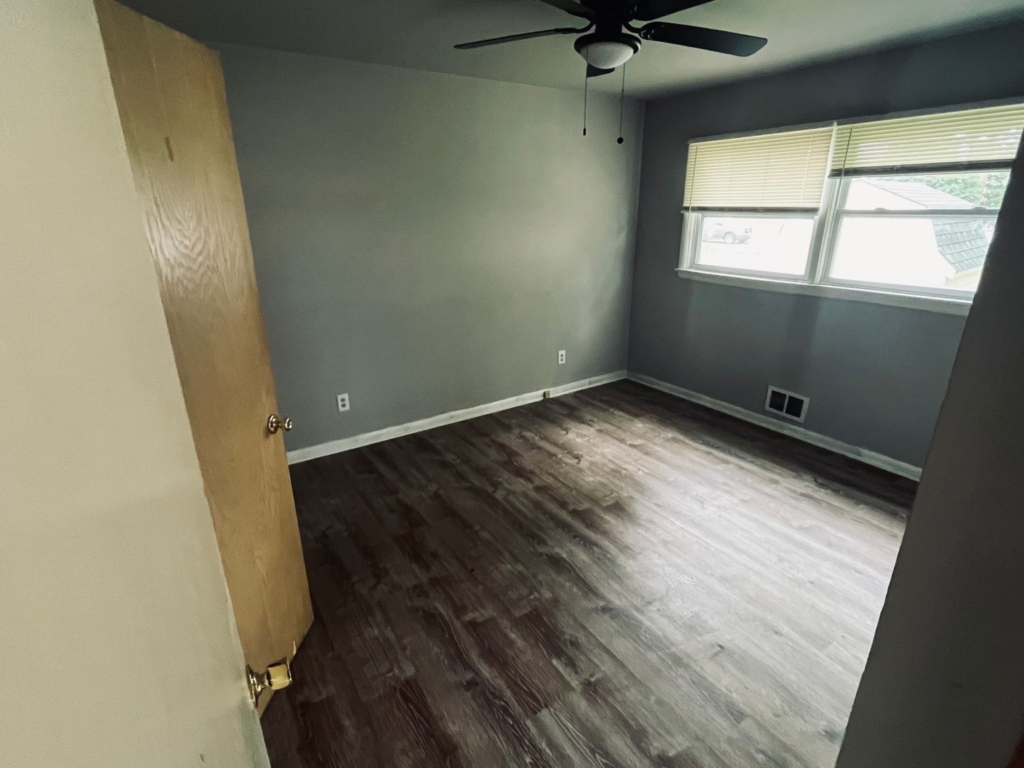 508 Greenfield Rd – photo 3