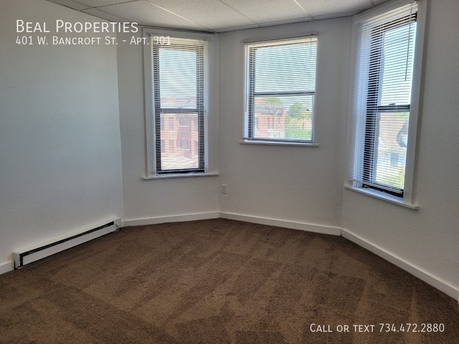 401 W Bancroft St – photo 5