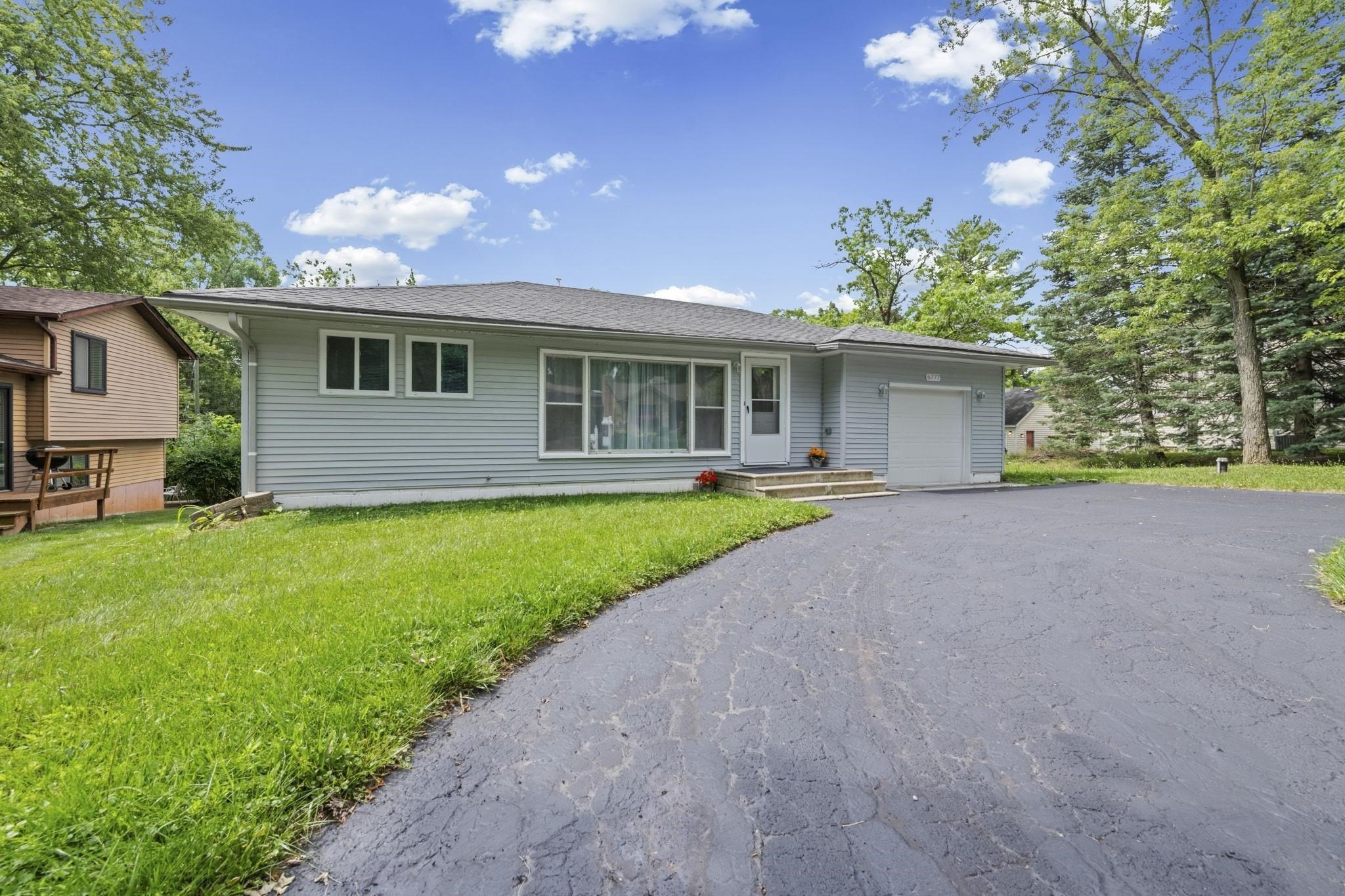 6777 Dandison Blvd – photo 2