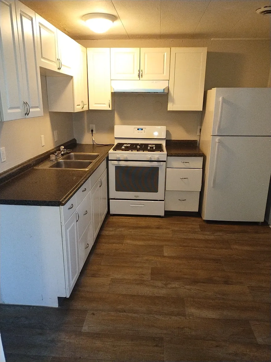 Chesapeake Pointe Townhouses – photo 1