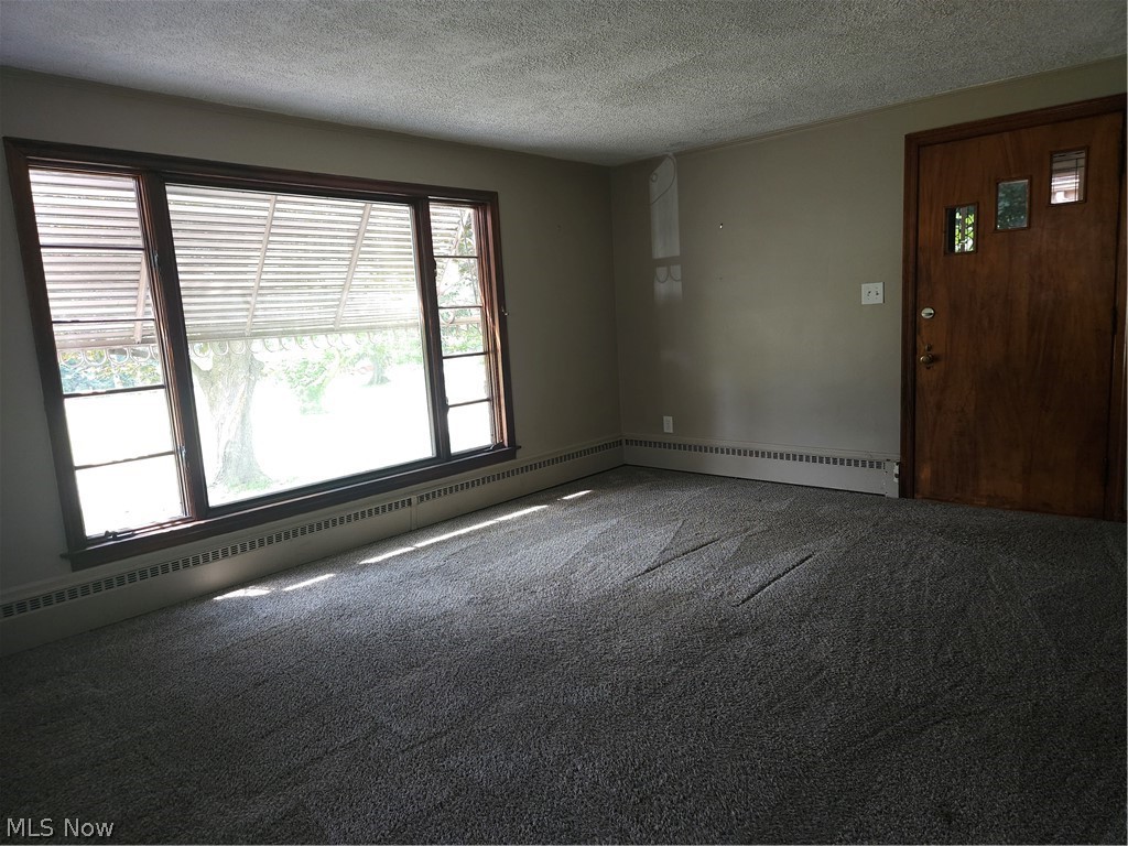 3251 Darrow Rd – photo 3