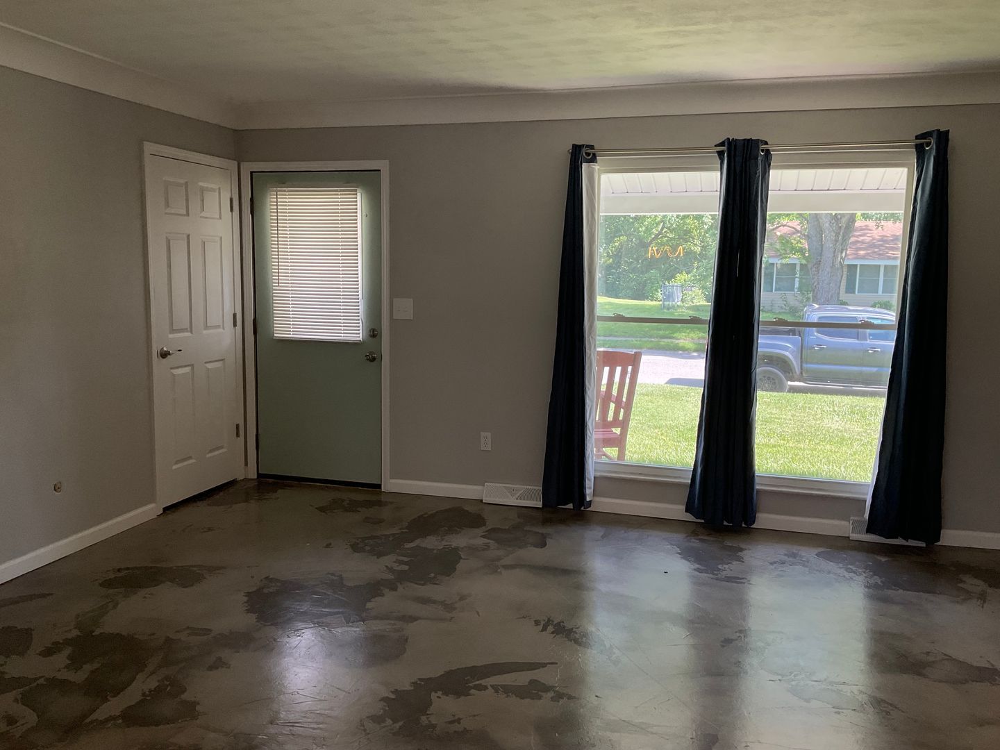 501 Dartmouth Dr – photo 2