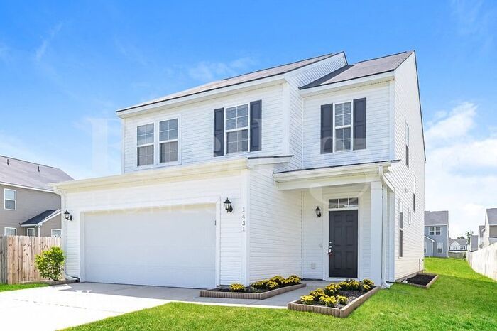 1431 Hermitage Ln – photo 2