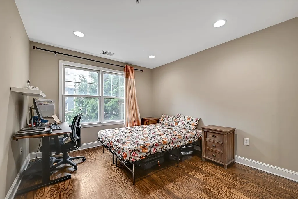 172 Price Ct – photo 5
