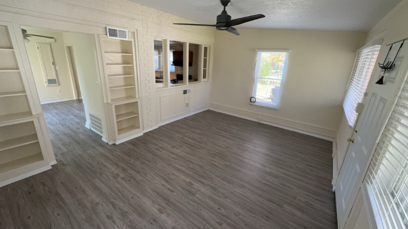 1125 10th Ave – photo 3