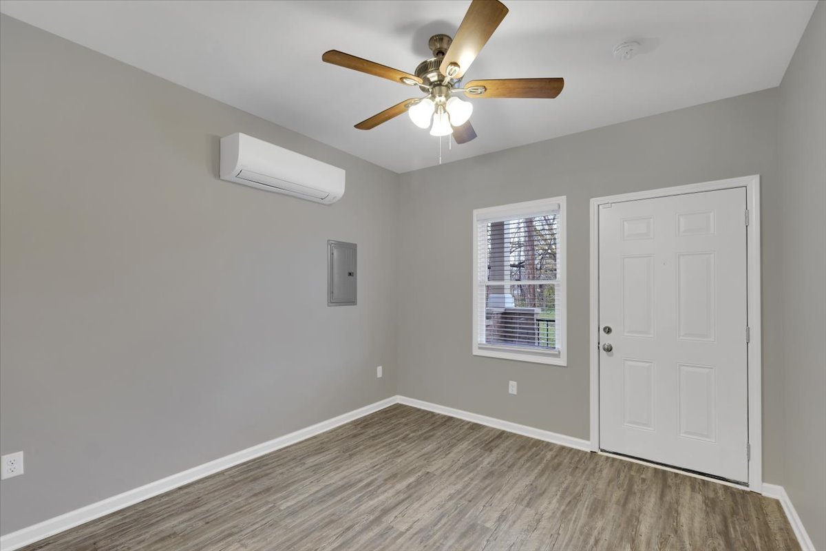 222 Dr W. J. Hodge St unit 2 – photo 4