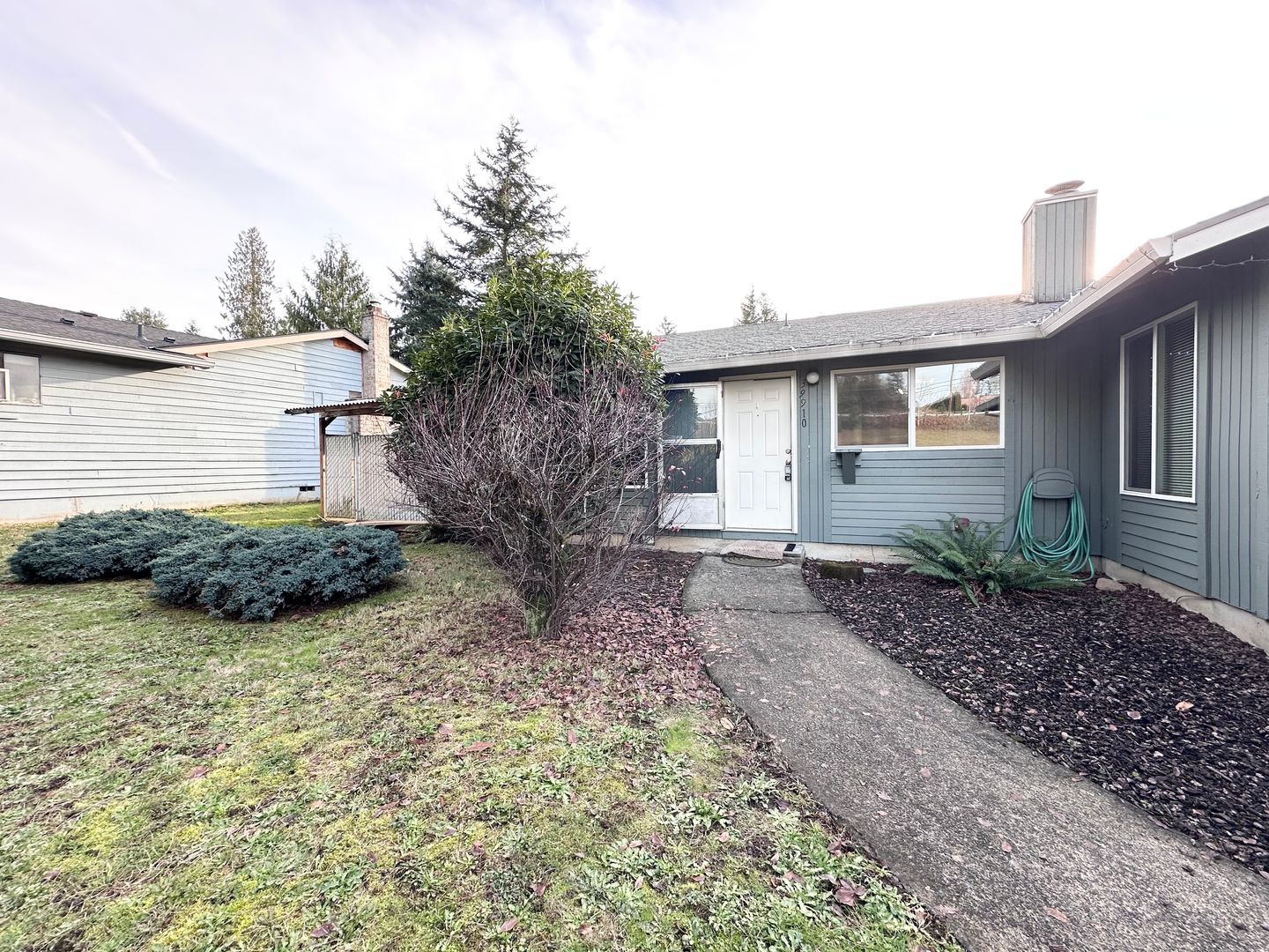 39910 McCormick Dr unit 39910 – photo 1