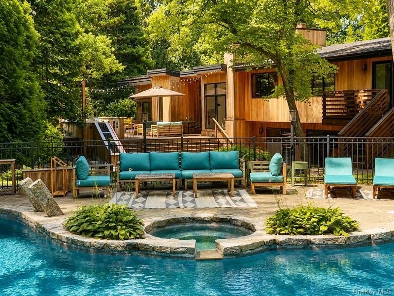 14 Tall Tree Ct – photo 1