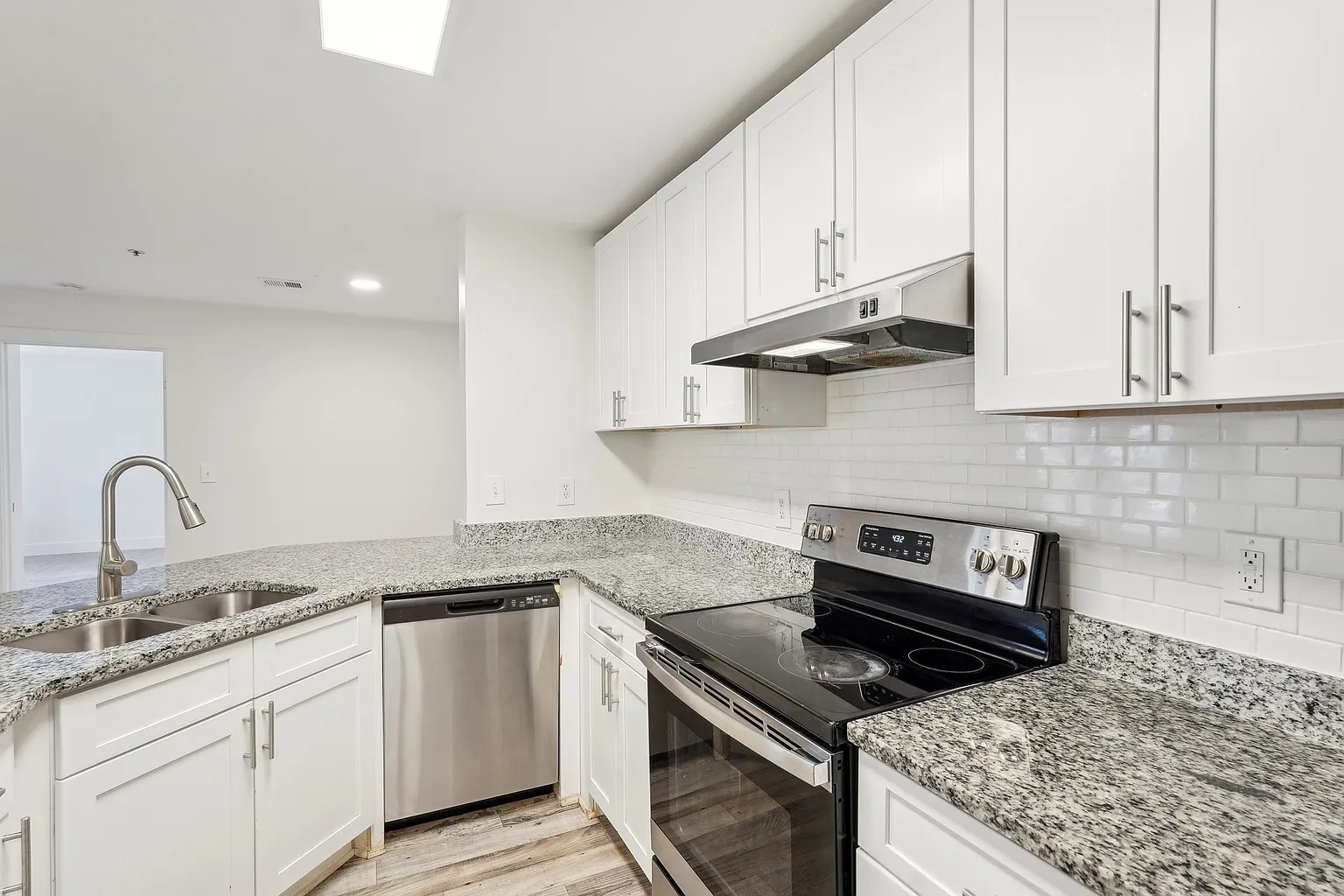 Wesley Hampstead Apartments at Douglasville – photo 3